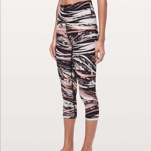 Lululemon High Rise Wunder Under Crop Leggings